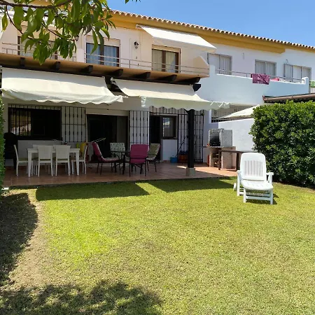 Magnifico Primera Linea De Playa Manilva Holiday home San Luis de Sabinillas