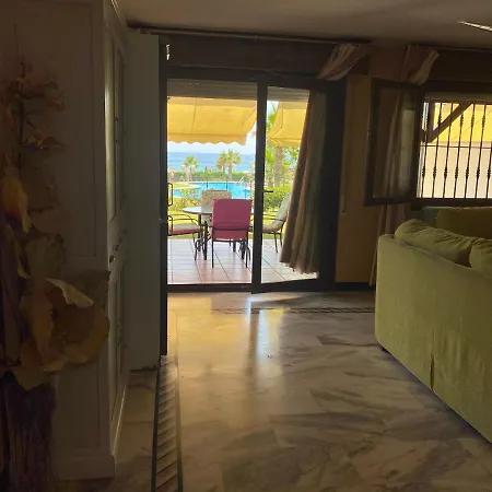 Magnifico Primera Linea De Playa Manilva Holiday home