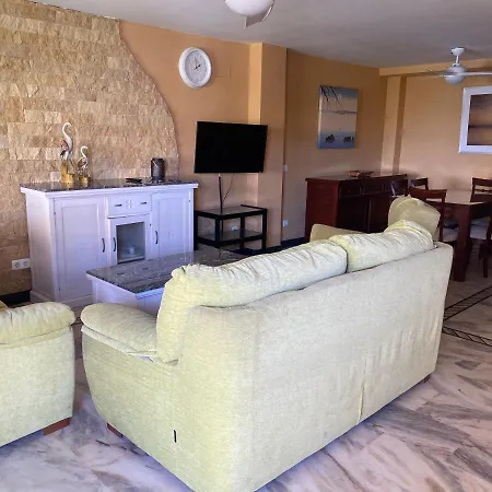 Magnifico Primera Linea De Playa Manilva Holiday home