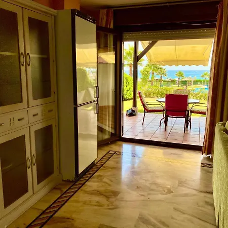 Magnifico Primera Linea De Playa Manilva Holiday home